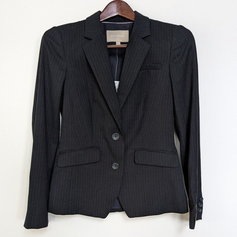 NWT Banana Republic Factory Women’s US 6 Navy Pinstripe Blazer